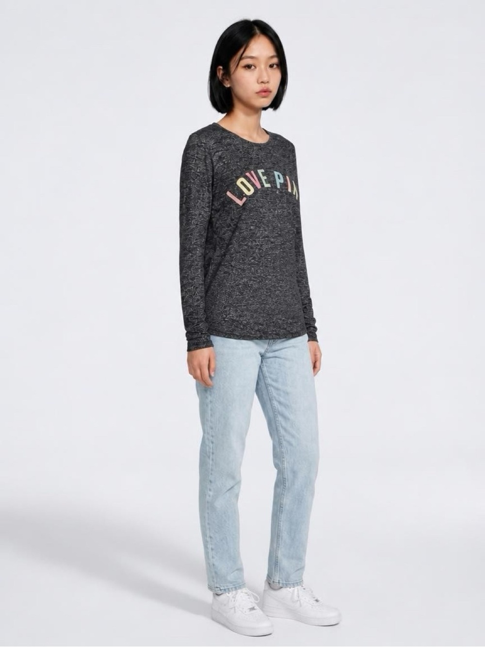 Love Pink Women’s Charcoal Long-Sleeve Pullover